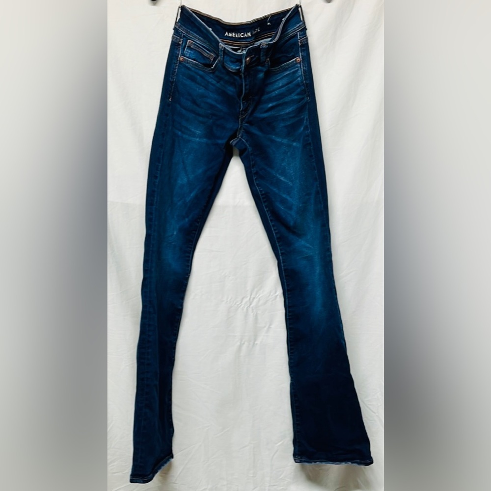 Women’s American Eagle jeans